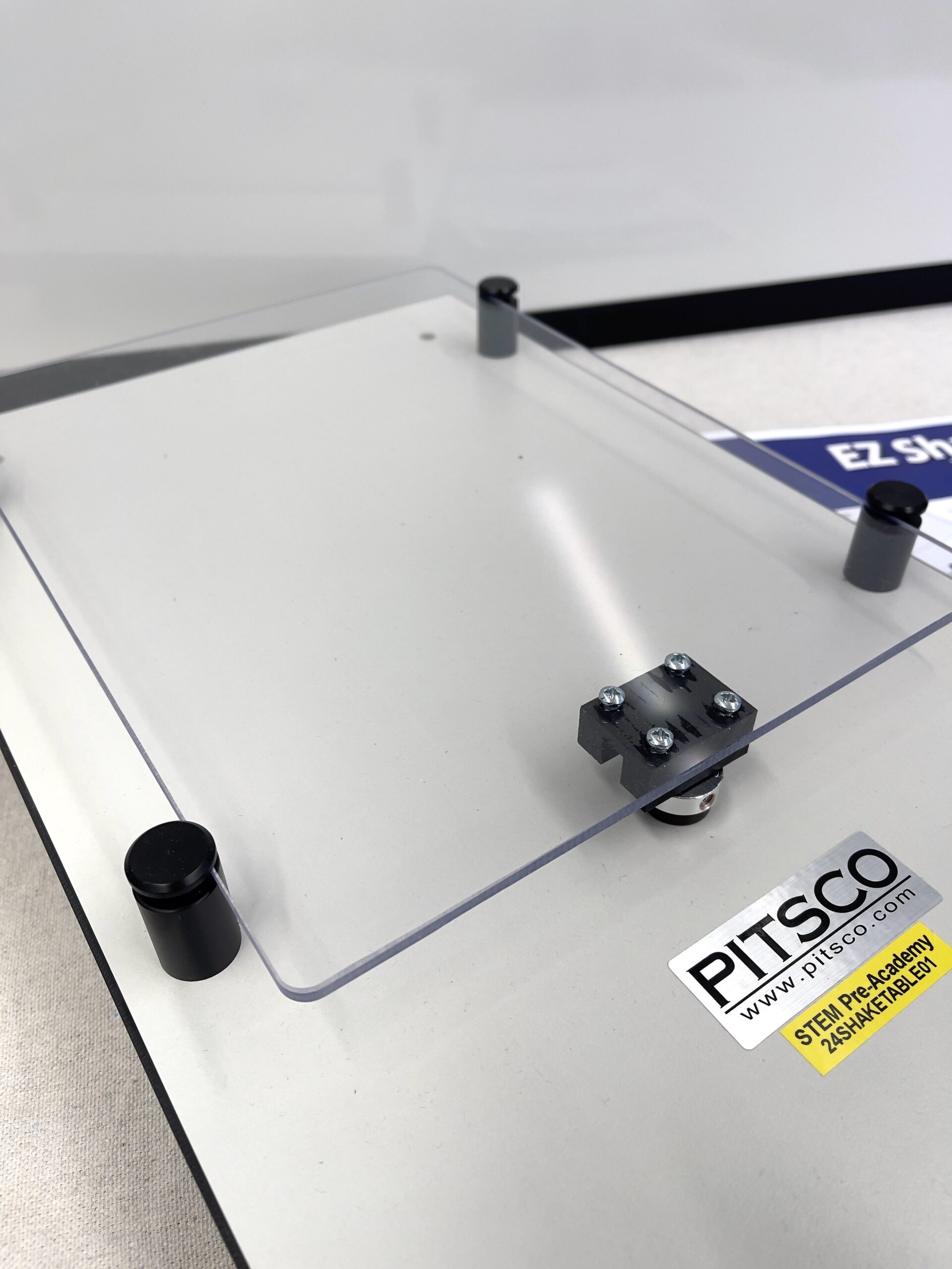 Pitsco EZ Shake Table - Image 3